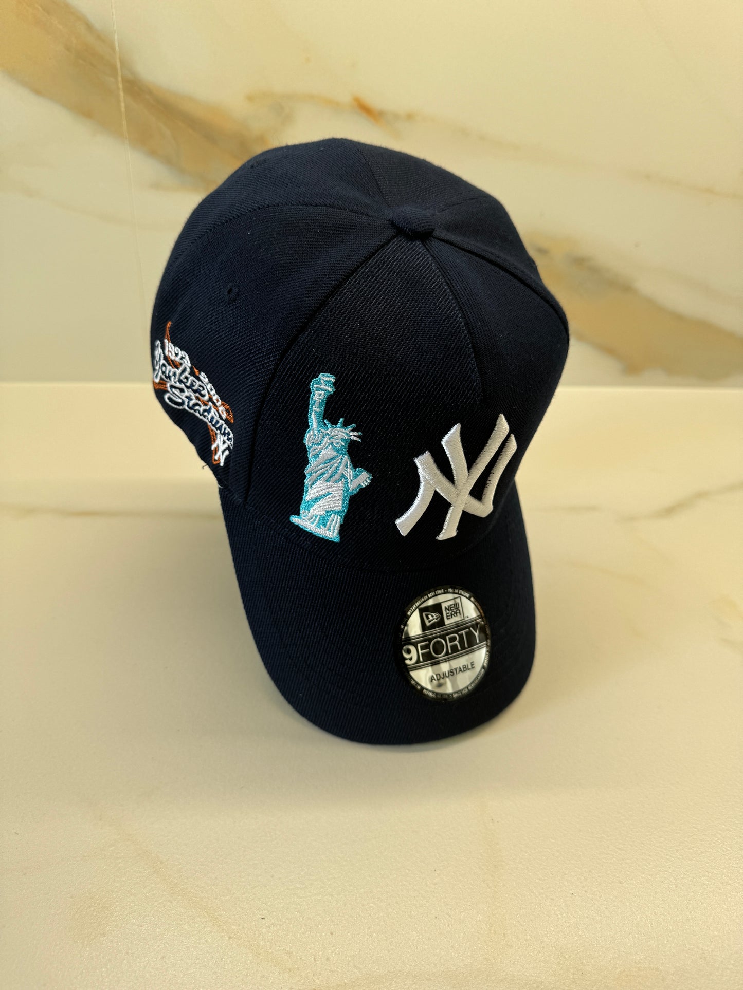 New Era 9Forty A-Frame MLB New York Yankees Stadium Cap