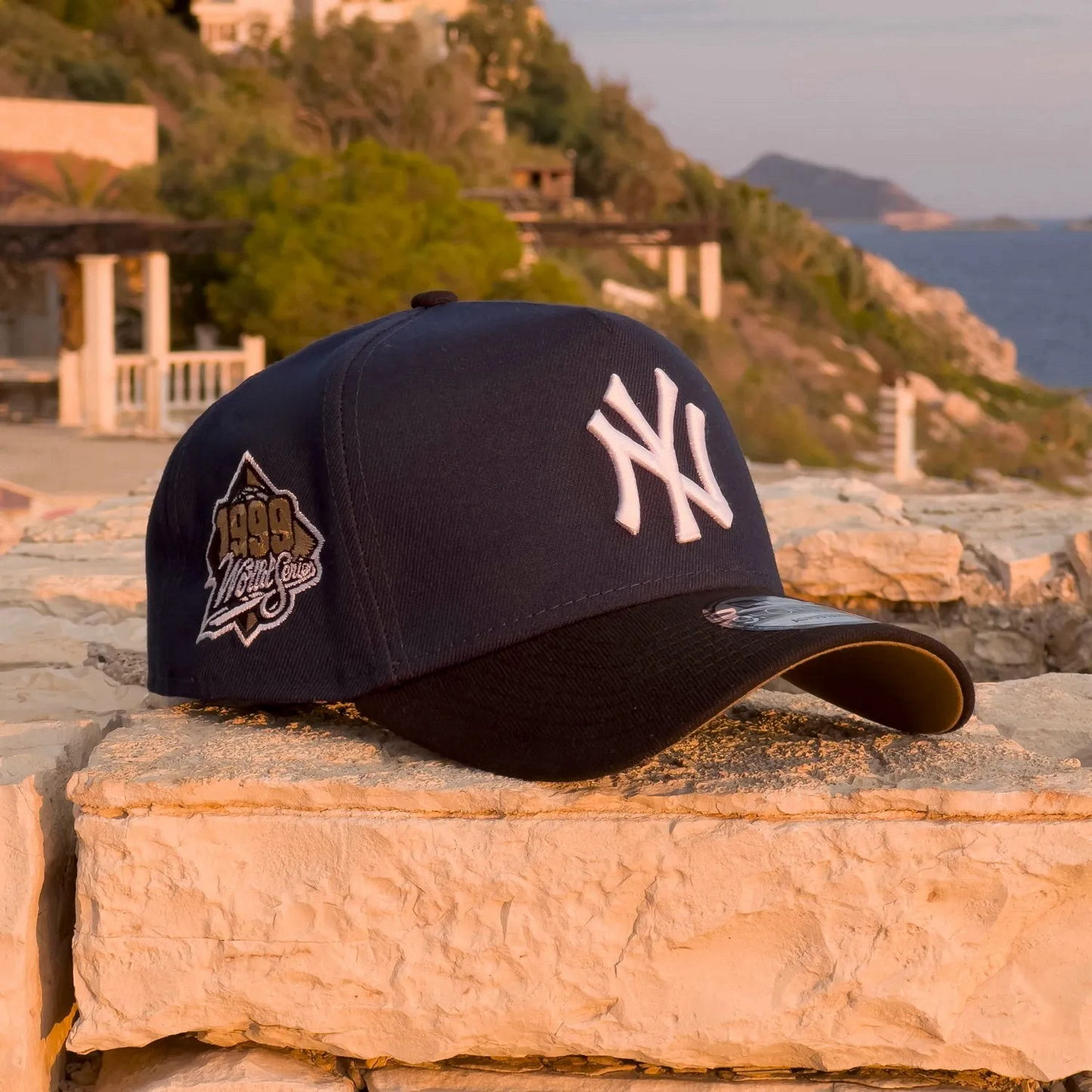 NEW ERA 9FORTY A-FRAME NEW YORK YANKEES WORLD SERIES 1999